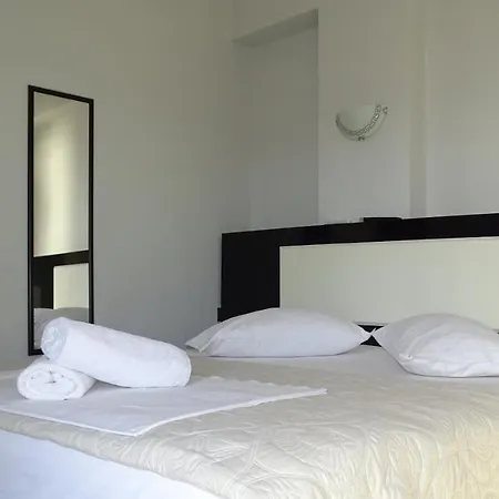 Ardiani Otel Ksamil