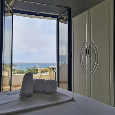Ardiani Hotel