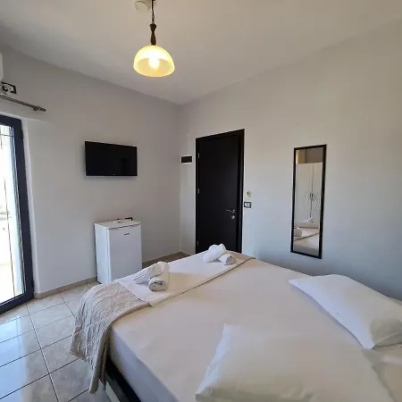 Ardiani 卡萨米尔