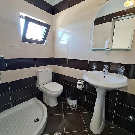 Ardiani 卡萨米尔